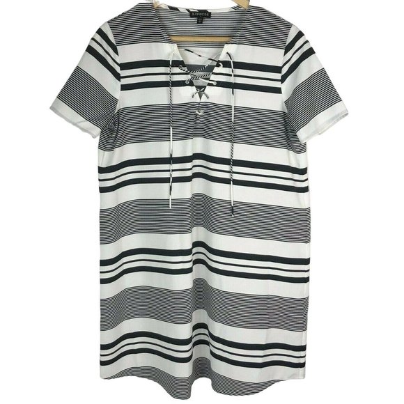 Express Sz Small Black Off-White Striped Short Sleeve Lace-Up V-Neck Shift Dress - Picture 4 of 6
